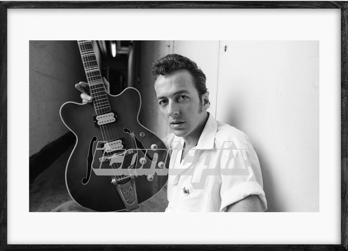 JOE STRUMMER